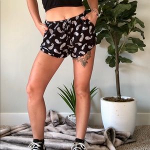 🔹3/$20 Brandy Melville | Paisley Linen Shorts